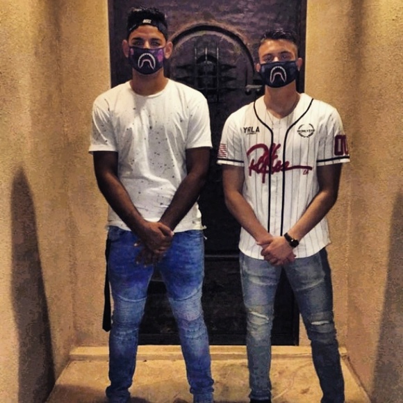 Meet your Posher, Roman - Picture 3 of 5